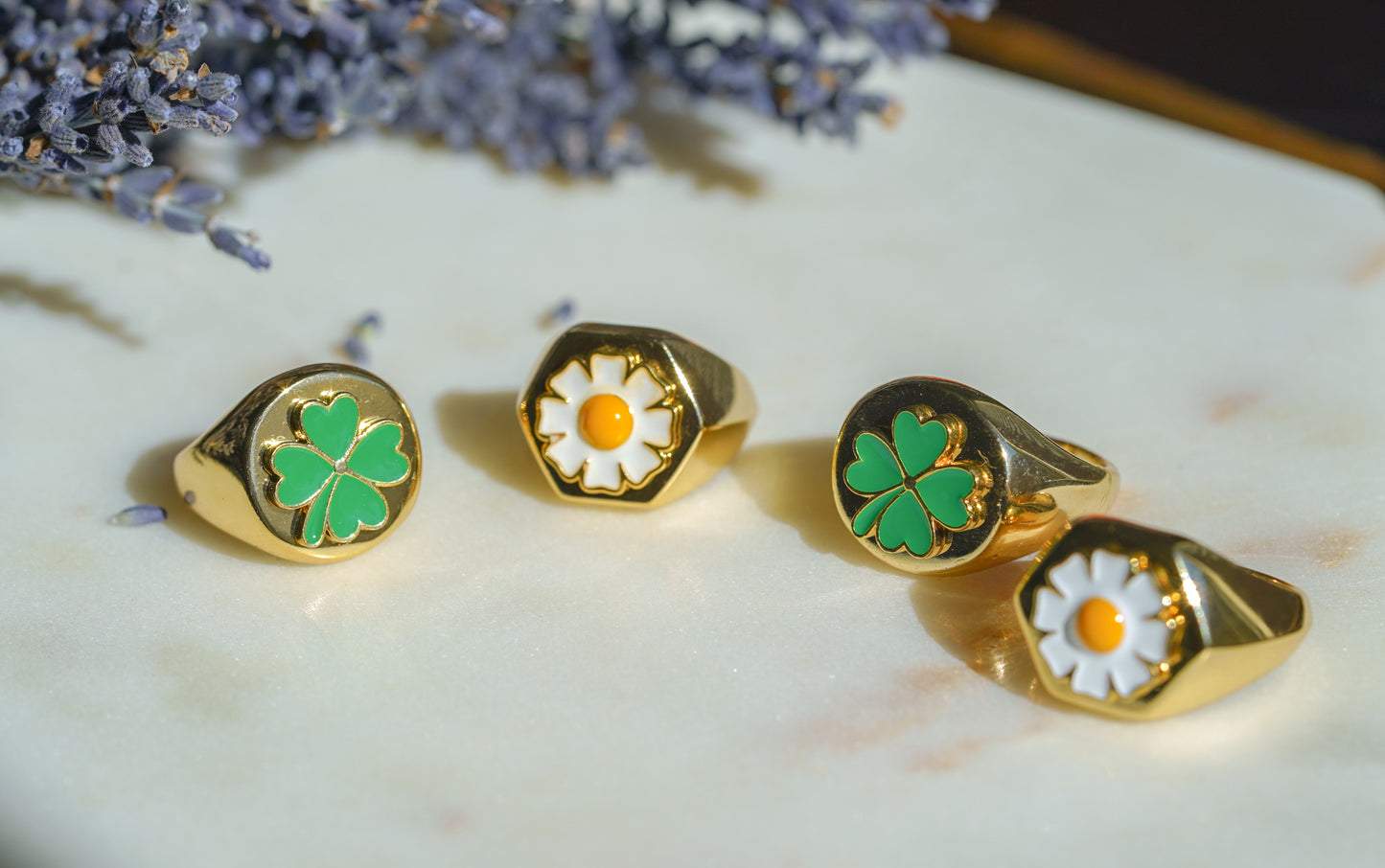 Daisy & Clover Ring